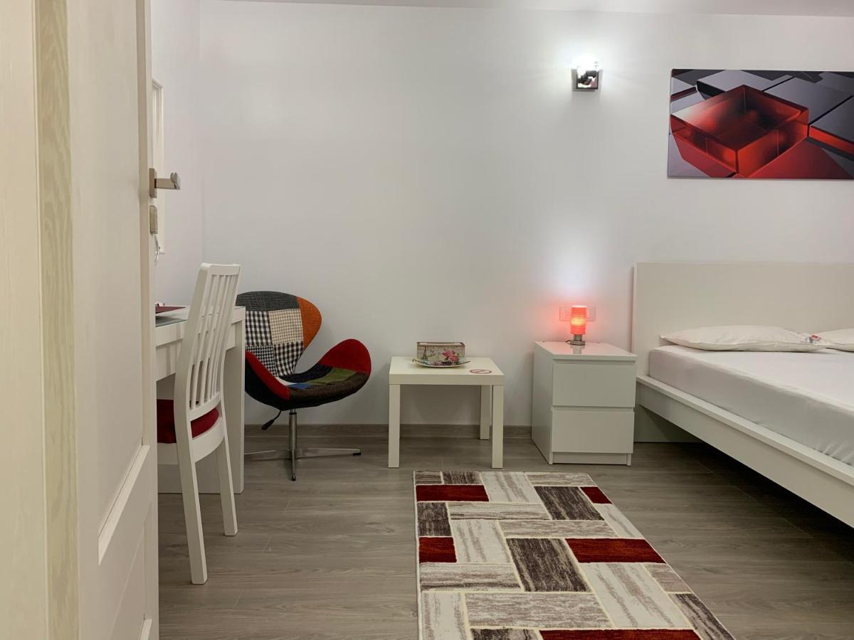 Mery Apartment Galati  Bagian luar foto