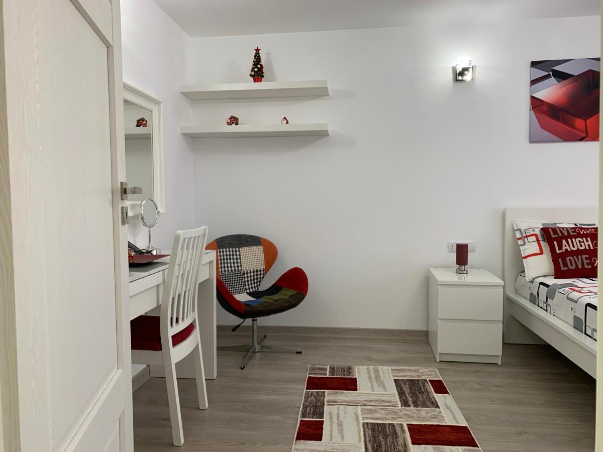 Mery Apartment Galati  Bagian luar foto