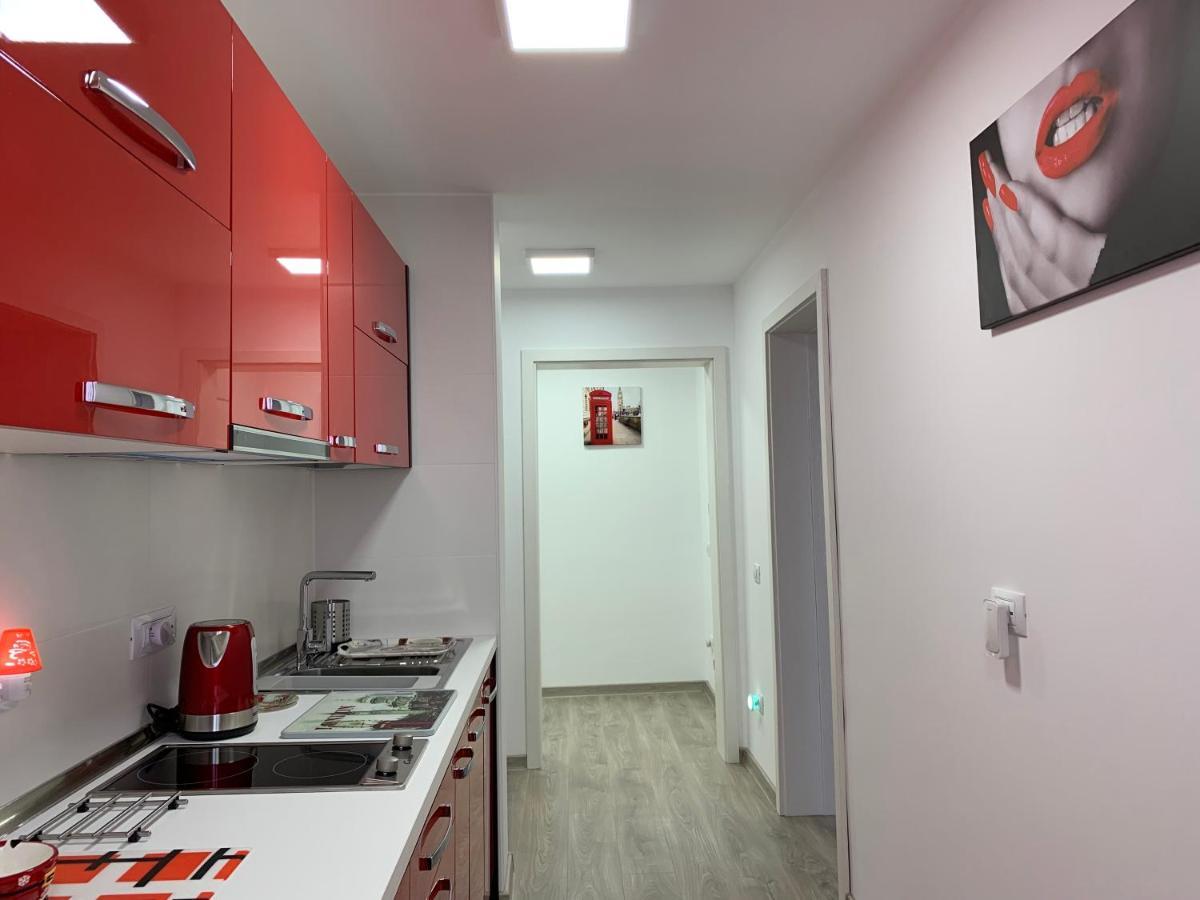 Mery Apartment Galati  Bagian luar foto