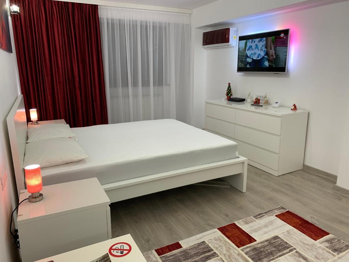 Mery Apartment Galati  Bagian luar foto