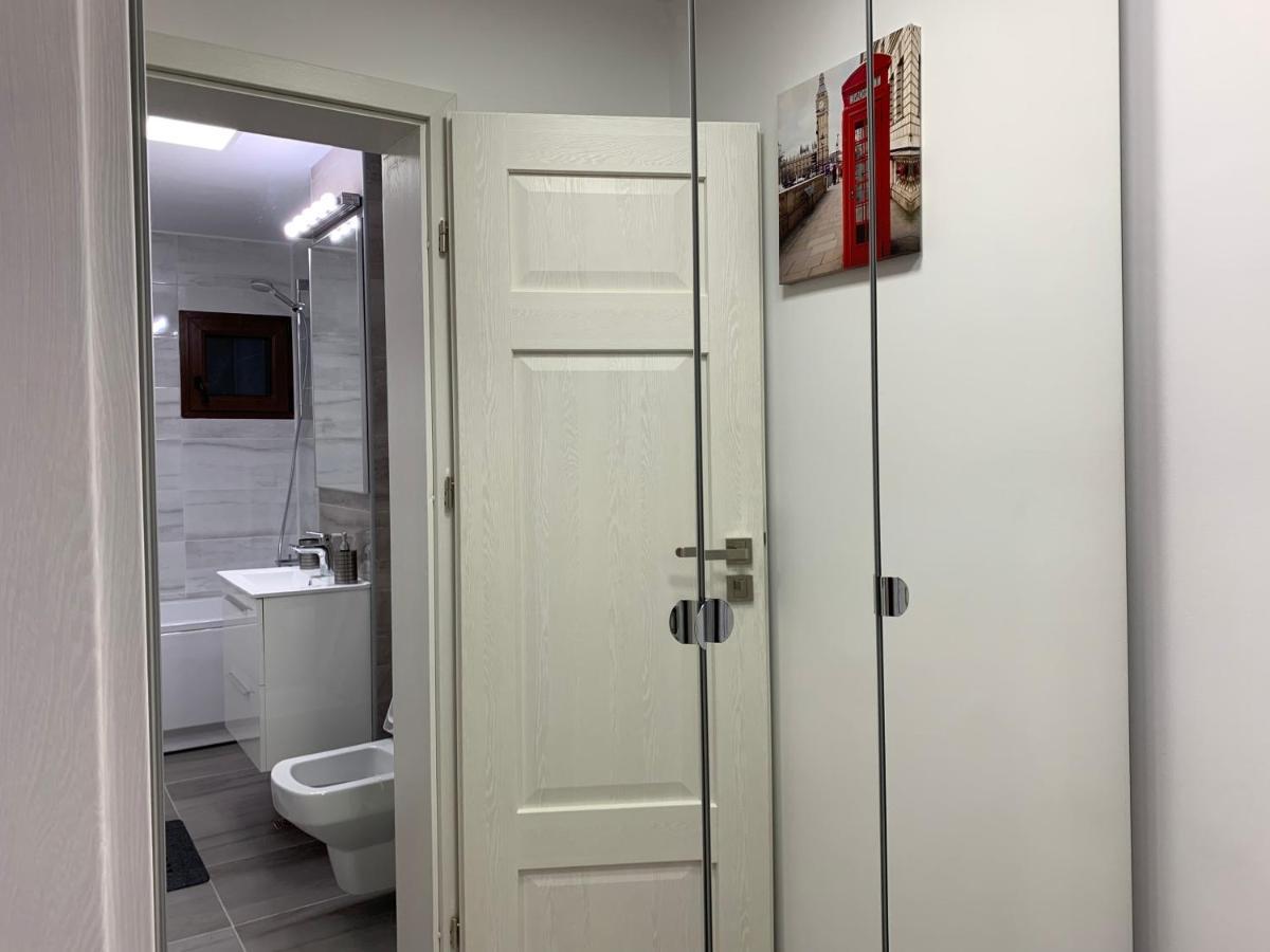 Mery Apartment Galati  Bagian luar foto